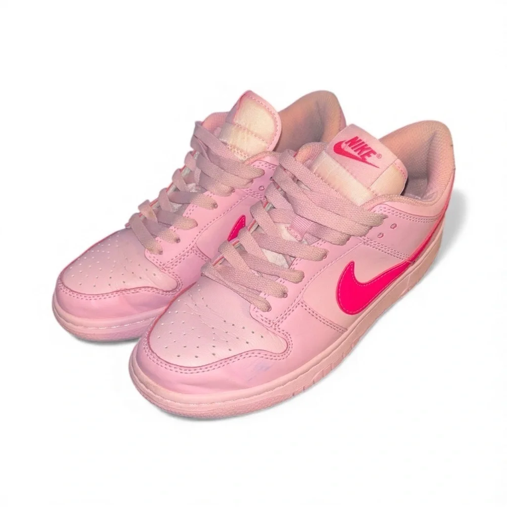 Nike Dunk Low Triple Pink Kids Size 3Y